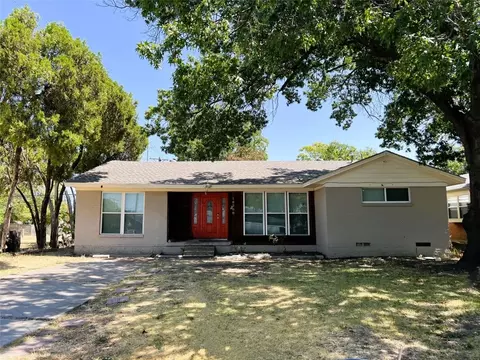 10208 Goodyear Dr, Dallas, TX 75229