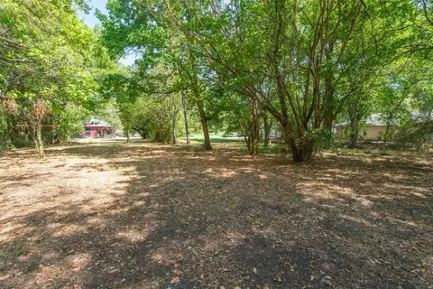 736 Cedar St, Paris, TX 75460 photo 6