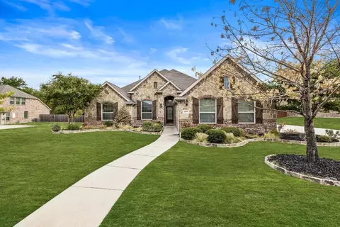 8003 Lake Valley Ct, Rowlett, TX 75089