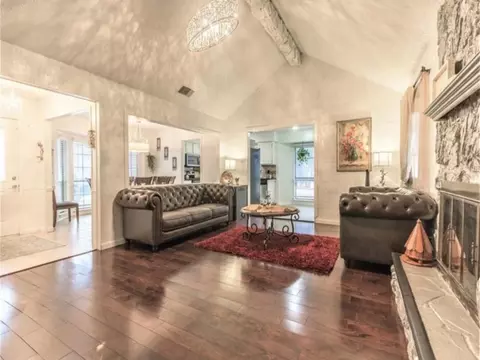 748 E Ovilla Rd, Ovilla, TX 75154