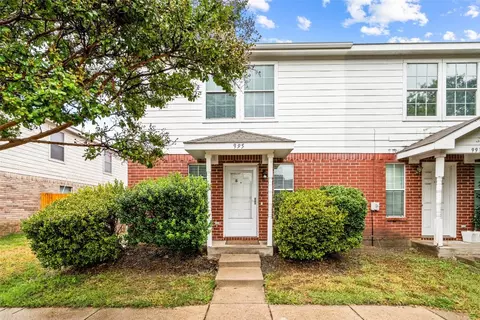 995 Tennessee Trl, Arlington, TX 76017