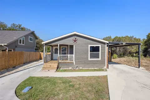 2800 Brazos River Dr, Granbury, TX 76048