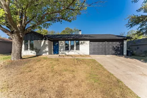 6928 Trimble Dr, Fort Worth, TX 76134