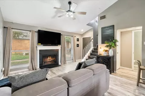 4951 Rolling Vis, Mesquite, TX 75150