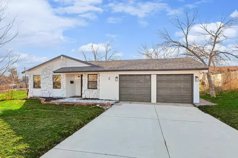 2 Rue Cir, Mesquite, TX 75149