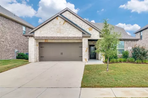 3204 Overlook Dr, Royse City, TX 75189