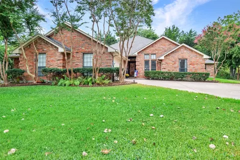 1503 Kari Ann Dr, Cedar Hill, TX 75104
