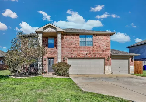 1616 Palomino Ln, Krum, TX 76249