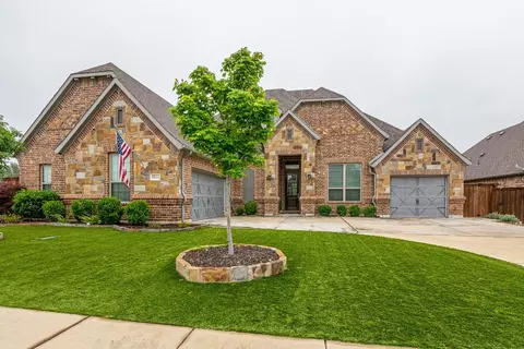 8624 Bridle Path Ln, North Richland Hills, TX 76182