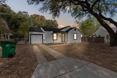 4415 Wayne Ct N, Haltom City, TX 76117