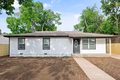 718 Pangburn St, Grand Prairie, TX 75051