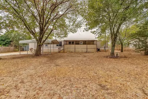 7217 Ravin Rd, Joshua, TX 76058