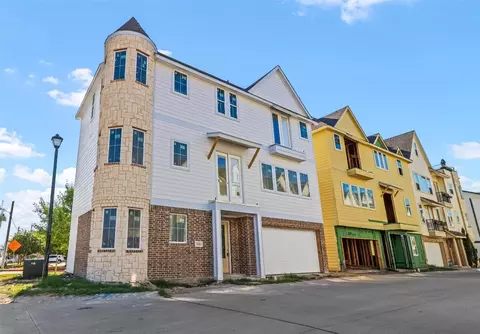 200 S Village Way, Lewisville, TX 75057