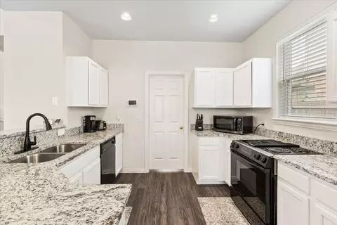 840 Brockden Dr, Mesquite, TX 75149 photo 11