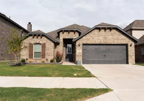 532 Antswood Dr, Fort Worth, TX 76108