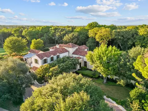 6701 Laurel Valley Dr, Fort Worth, TX 76132