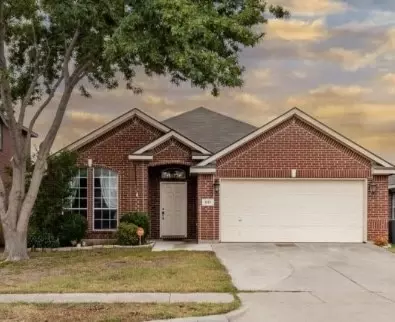 621 Fox Run Trl, Saginaw, TX 76179