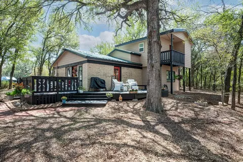 1101 Newsom Mound Rd, Springtown, TX 76082