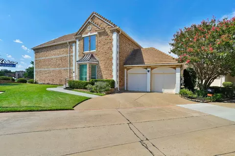5952 River Bend Dr, Benbrook, TX 76132