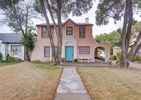 2823 Cain Blvd, Dallas, TX 75211