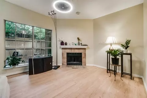 4103 Esters Rd #203, Irving, TX 75038