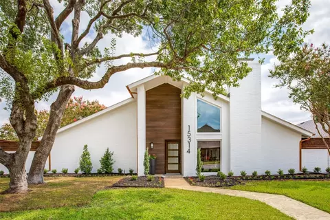 15314 Leafy Ln, Dallas, TX 75248