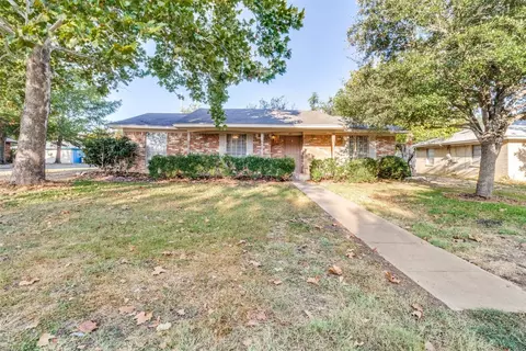 802 Wilson Dr, Princeton, TX 75407