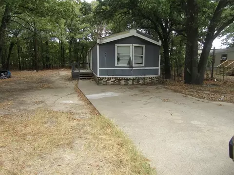 110 Lake Shadows Cir, Gun Barrel City, TX 75156