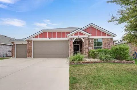 7805 Wildwest Dr, Fort Worth, TX 76131