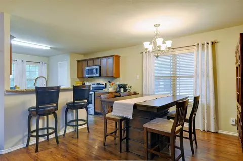 3000 Iris Dr, Lancaster, TX 75146 photo 8