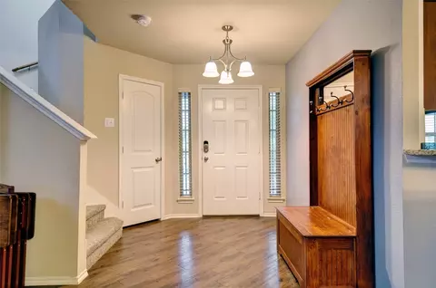 3000 Iris Dr, Lancaster, TX 75146 photo 3