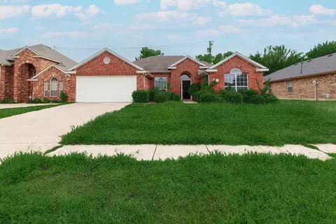 125 Baccus Dr, Mesquite, TX 75150