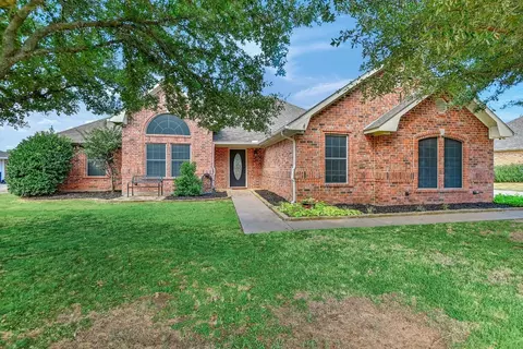 120 Jaron Dr, Pottsboro, TX 75076