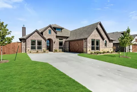5025 Ridgegate Ln, Midlothian, TX 76065