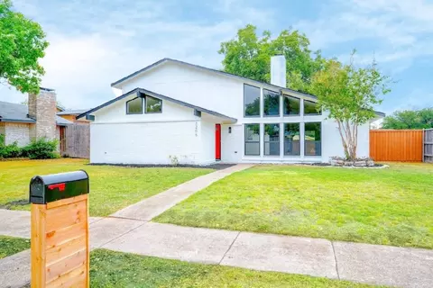 3205 Friar Ln, Garland, TX 75044