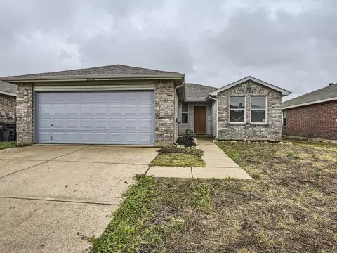 4000 Irish Setter Dr, Fort Worth, TX 76123