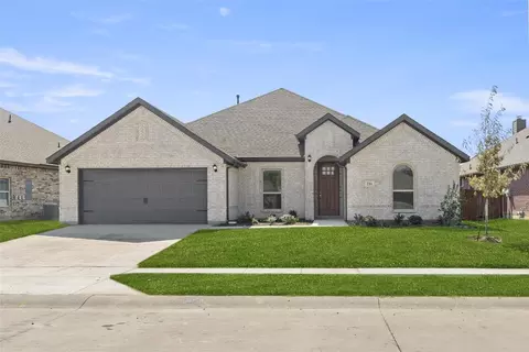 211 Oakcrest Dr, Justin, TX 76247