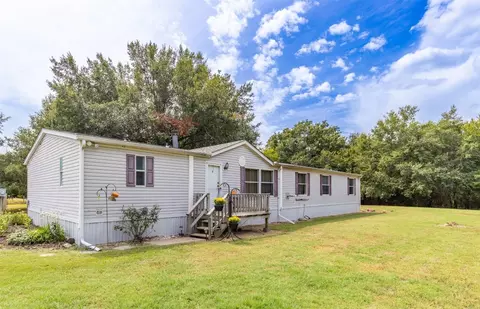 2184 County Road 1077, Greenville, TX 75401