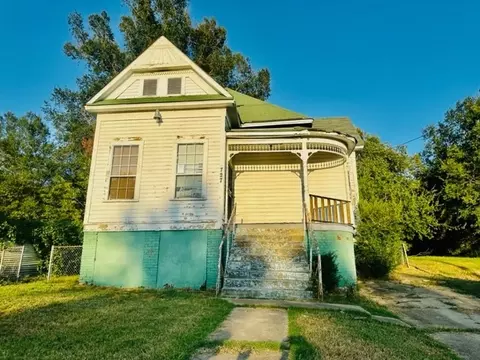 727 Allen Ave, Shreveport, LA 71103