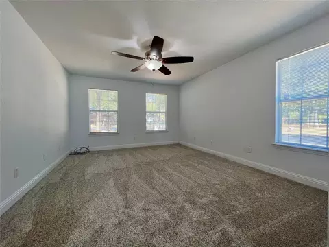 913 Holiday Dr, Tool, TX 75143 photo 12