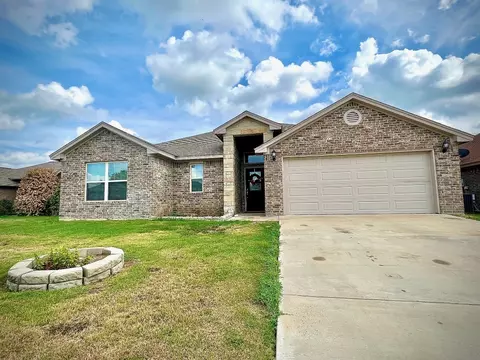 312 Midnight Shadow, Stephenville, TX 76401