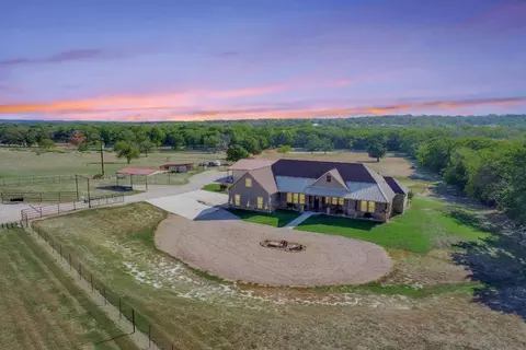 243 County Road 3679, Paradise, TX 76073