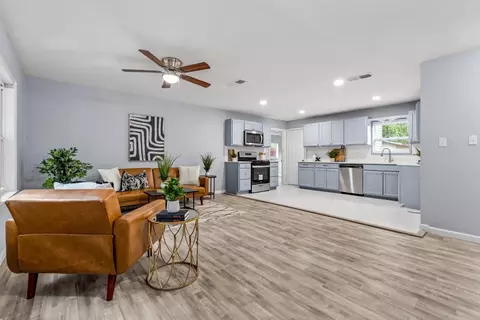 3746 Rogene St, North Richland Hills, TX 76180