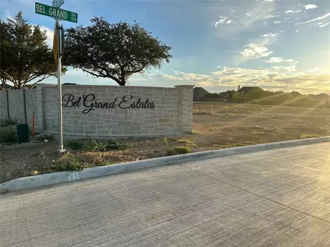 100 Bel Grand Rd, Haslet, TX 76052