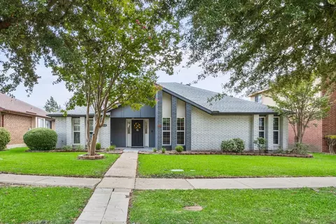 5430 Oakmont Ln, Garland, TX 75043
