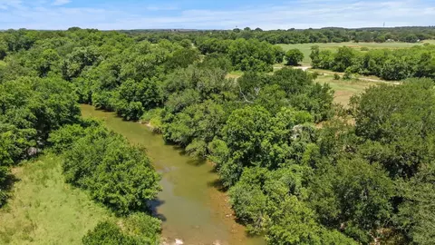9400 Paluxy Hwy, Bluff Dale, TX 76433