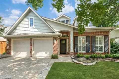 1672 Glenlivet Dr, Dallas, TX 75218