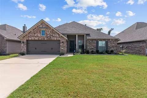 158 Cullom Dr, Bossier City, LA 71112