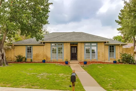 1741 Conrad Cir, Carrollton, TX 75007
