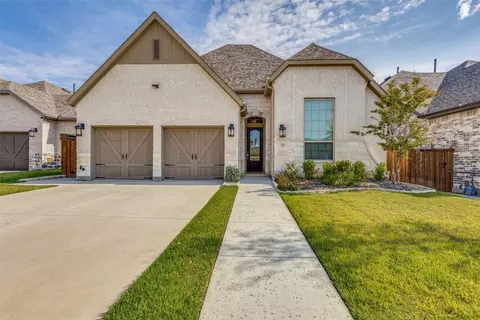 2105 Offerande Dr, Aledo, TX 76008
